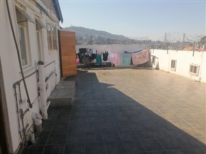 3 Bed Townhouse in Trenance Manor