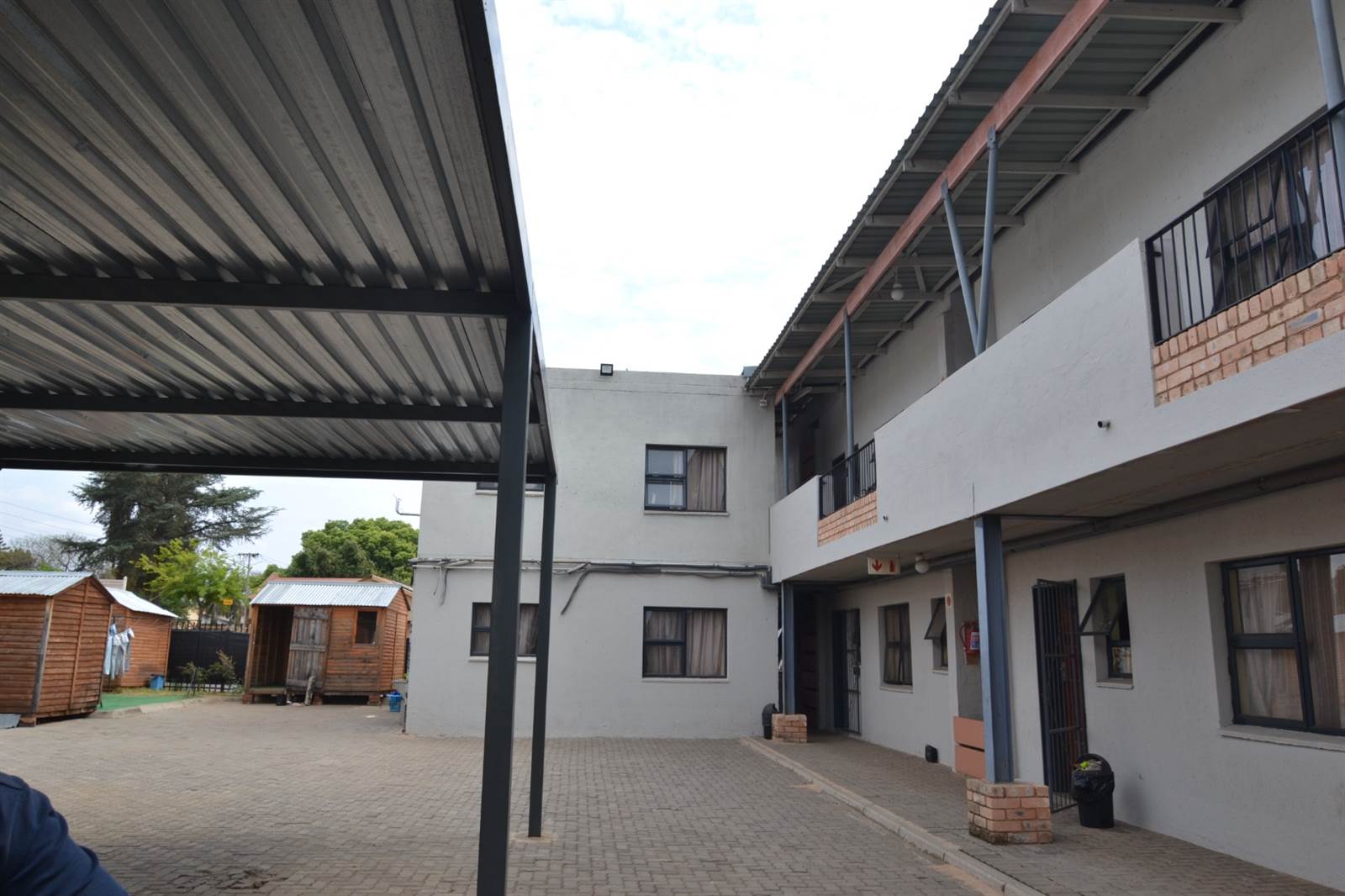 1980  m² Commercial space in Pretoria North photo number 2