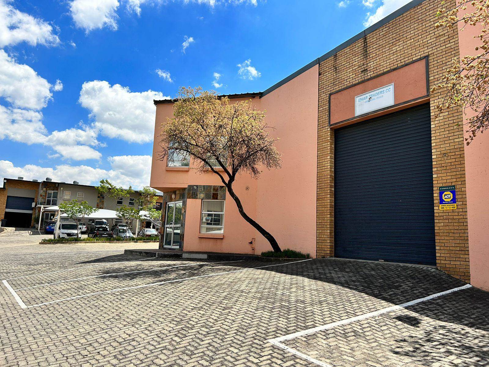 209  m² Industrial space in Eastgate photo number 14
