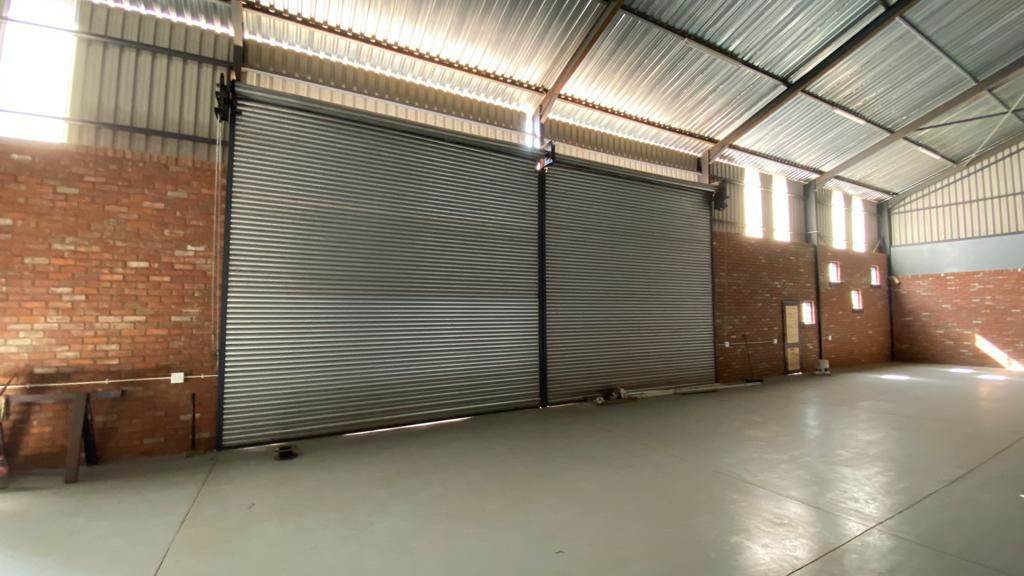 500  m² Industrial space in Rosslyn photo number 8
