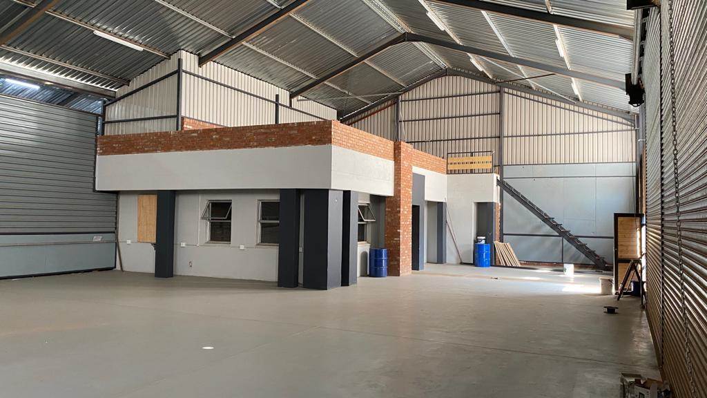 500  m² Industrial space in Rosslyn photo number 5
