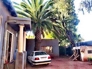7 Bed House in Yeoville