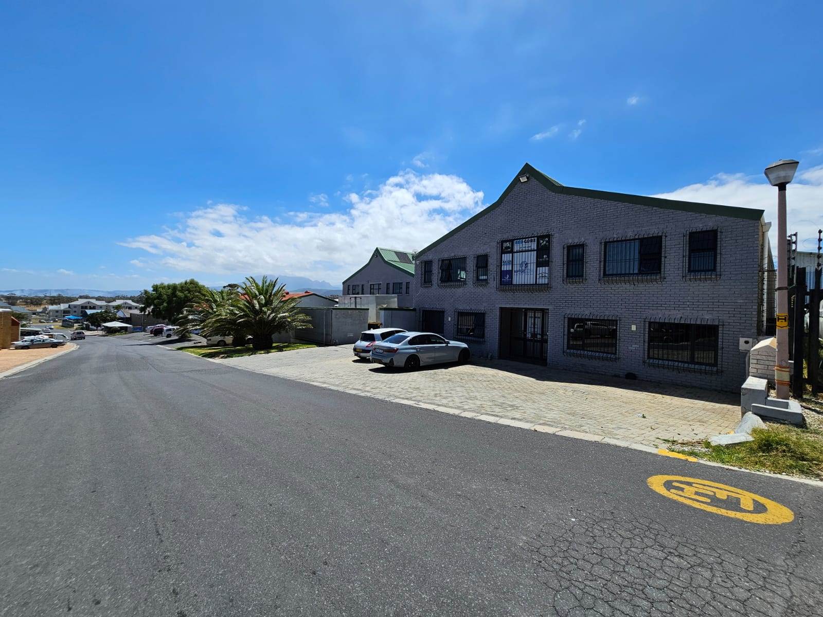 1608  m² Industrial space in Gordons Bay Central photo number 1