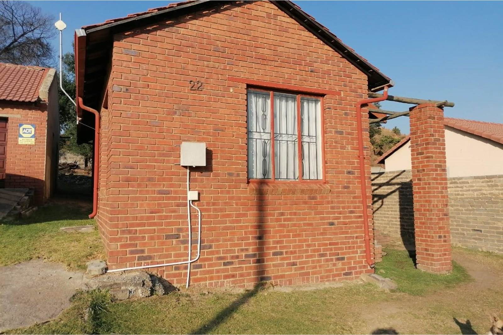 3 Bed House in Chloorkop photo number 4