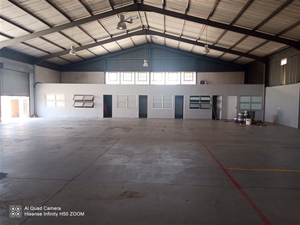 850  m² Commercial space in Rustenburg Central