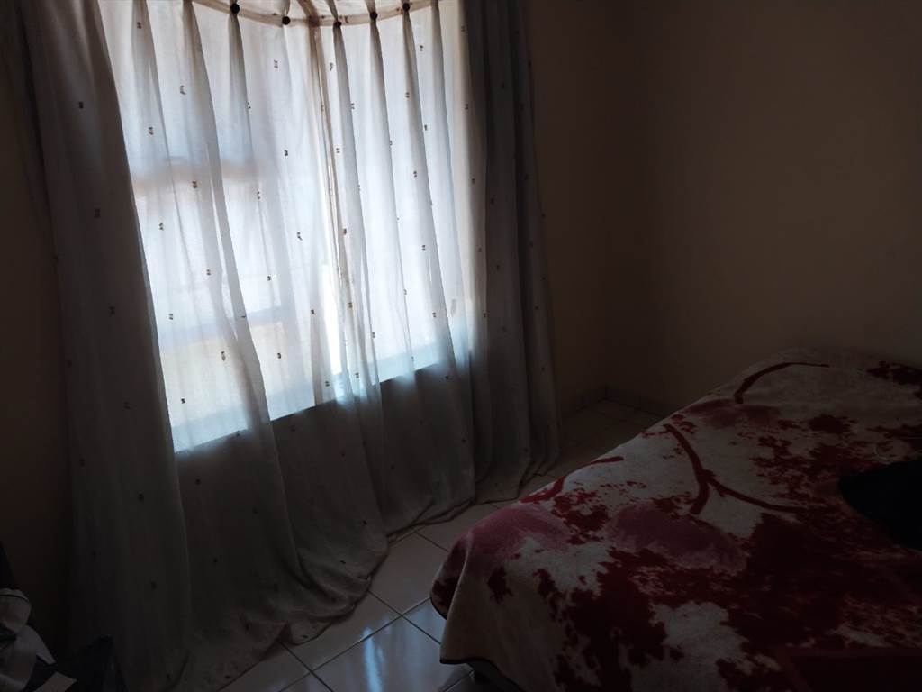 3 Bed House in Wolmer photo number 21