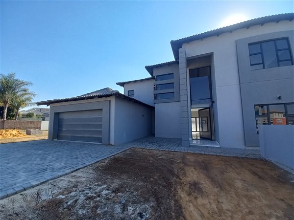 4 Bed House in Savannah Country Estate
