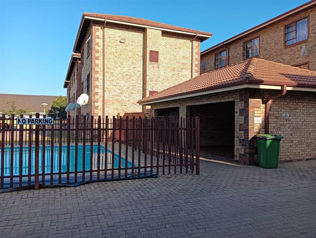 Studio Apartment in Potchefstroom Central photo number 19