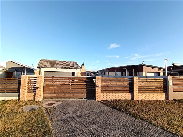 3 Bed House in Parsons Ridge