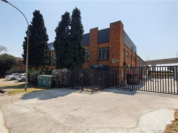3302  m² Industrial space in Isando