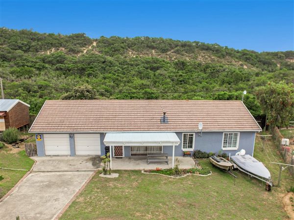 3 Bedroom House 3 Bedroom House