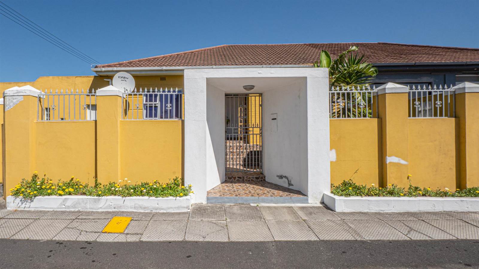 5 Bed House in Wynberg photo number 1