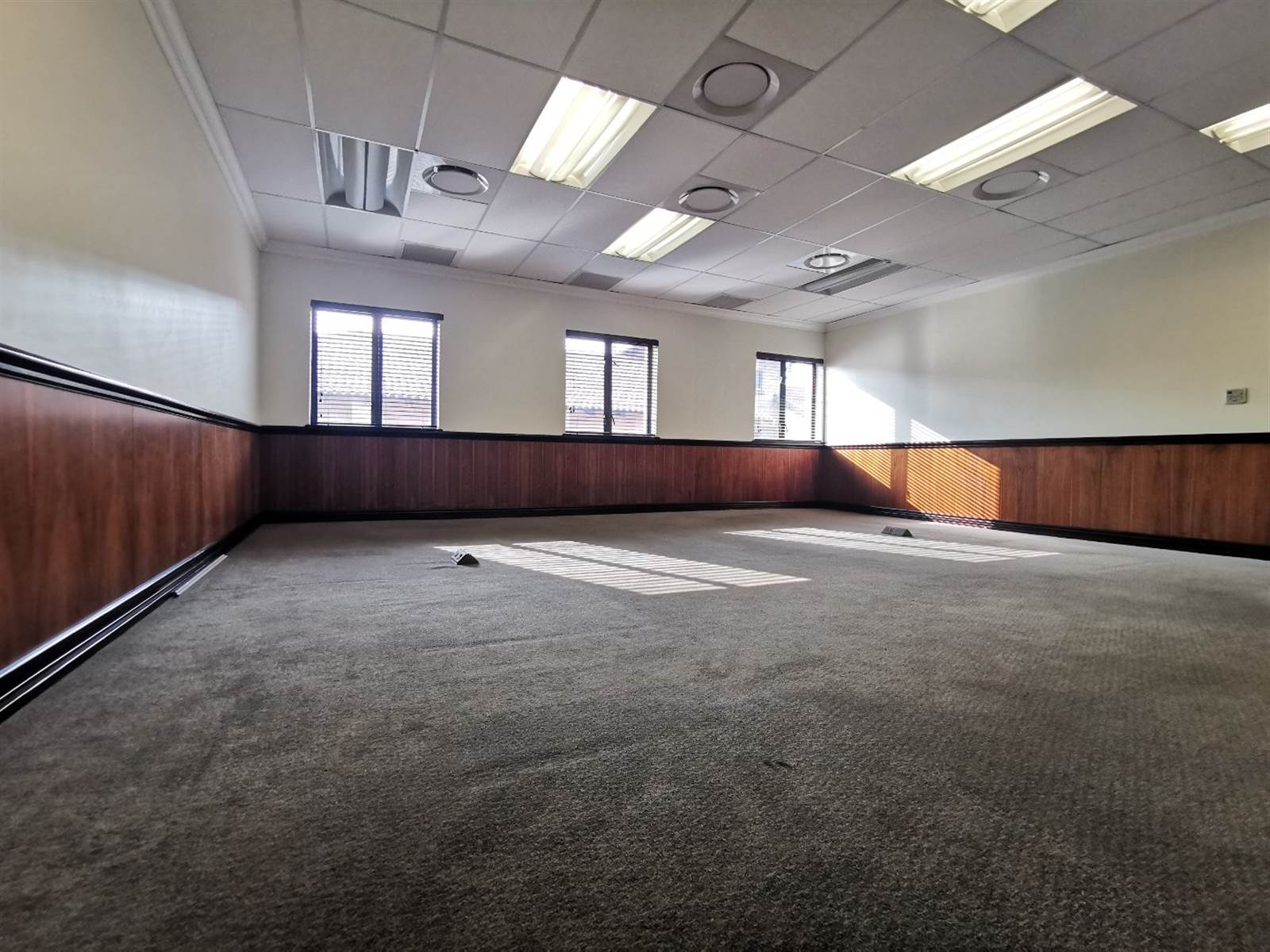 286  m² Office Space in Ruimsig photo number 7