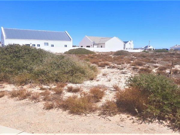 304 m² Land available in Britannia Bay