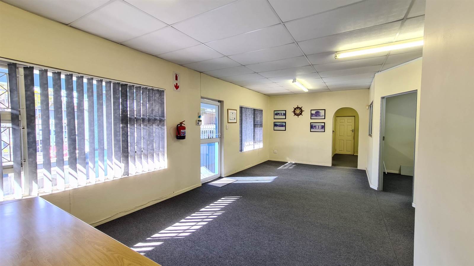 Commercial space in Southernwood photo number 7