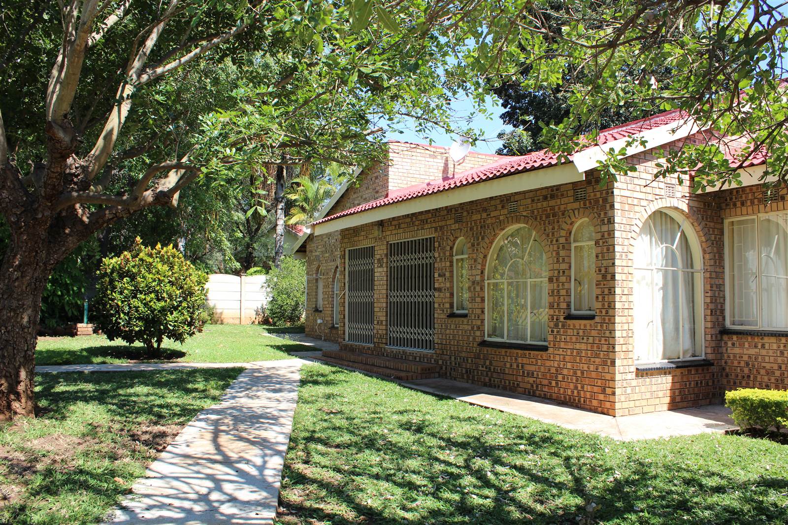 4 Bed House in Komatipoort photo number 1