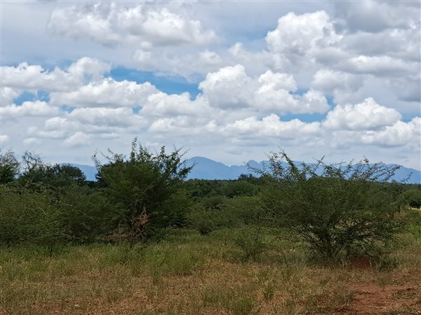 2 400 m² Land 2 400 m² Land