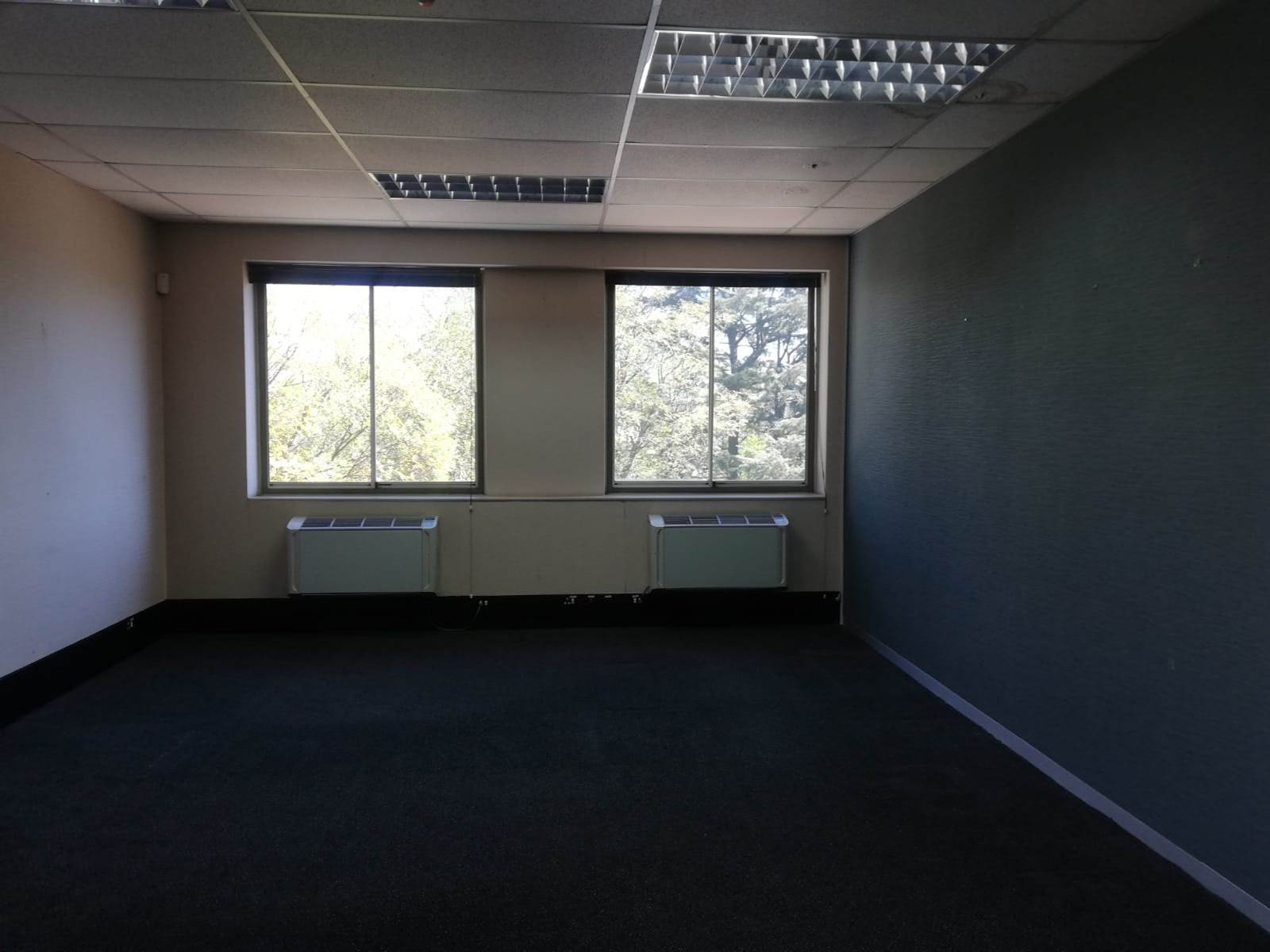 975.7  m² Commercial space in Woodmead photo number 20