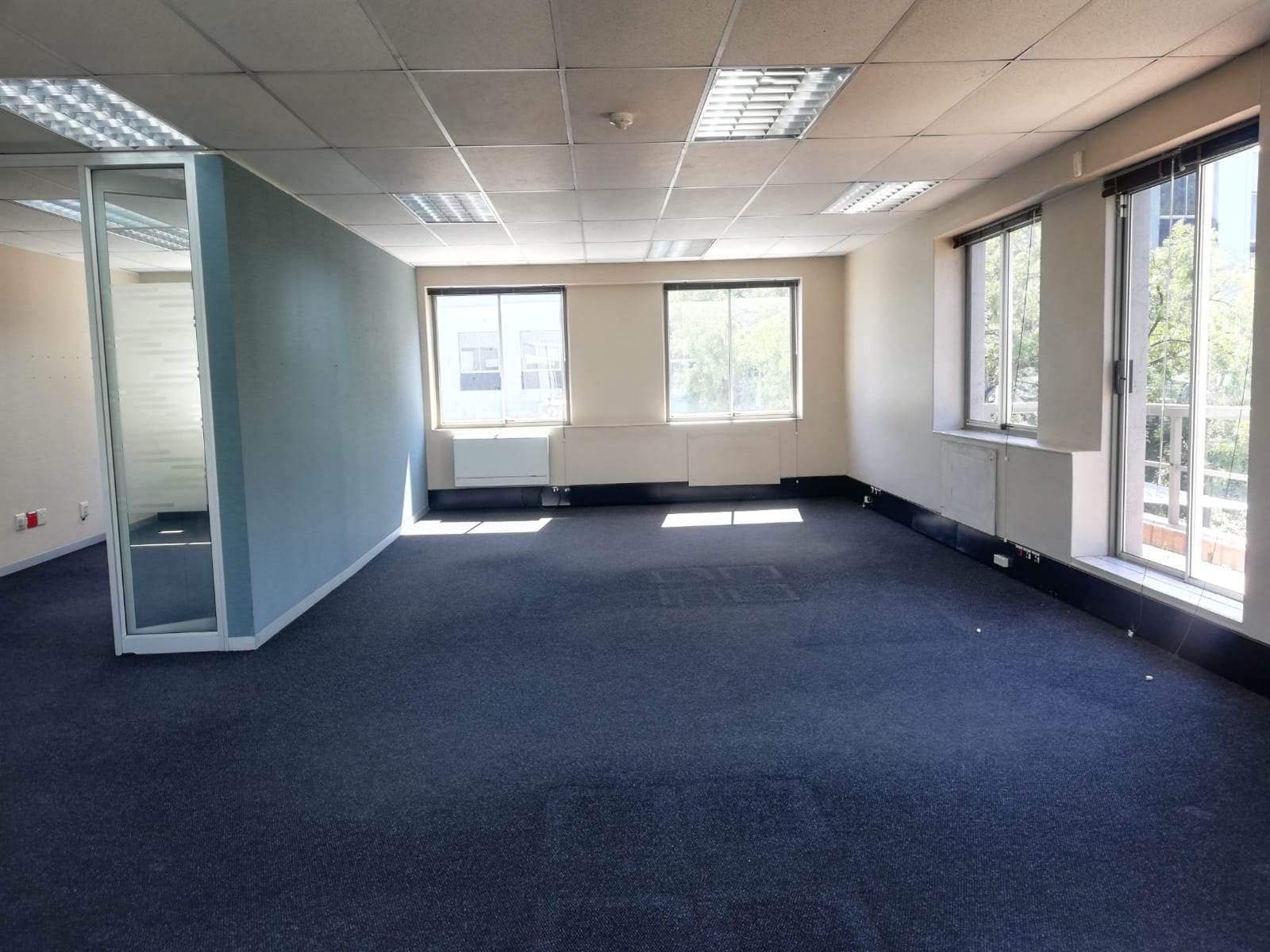 975.7  m² Commercial space in Woodmead photo number 17
