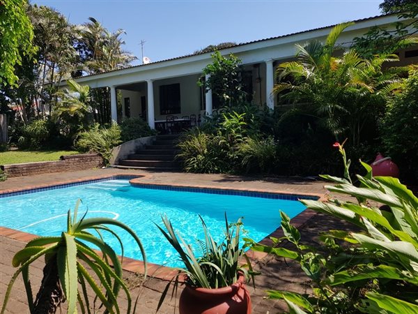 6 Bed House in Umtentweni