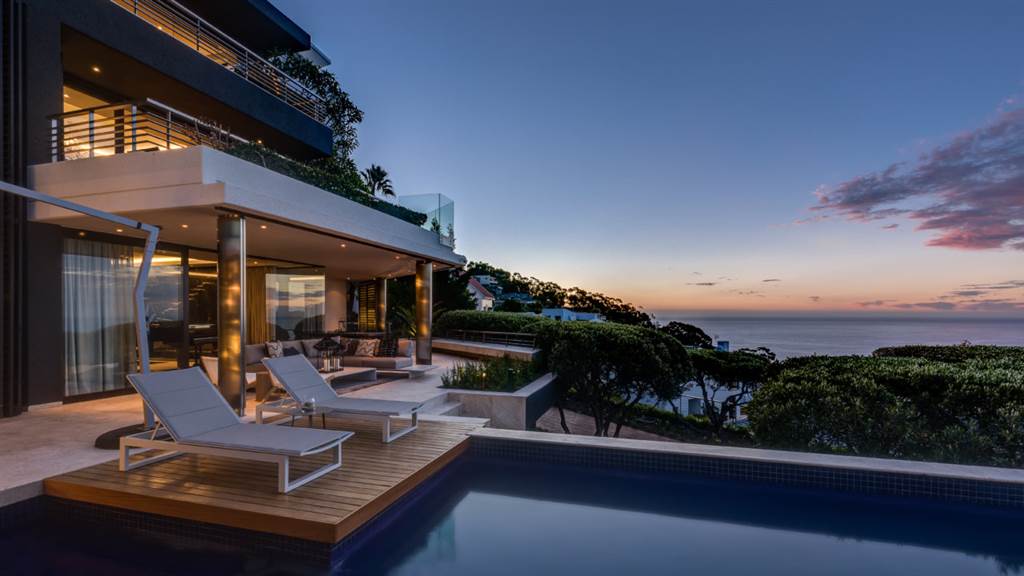 4 Bed House in Fresnaye photo number 7