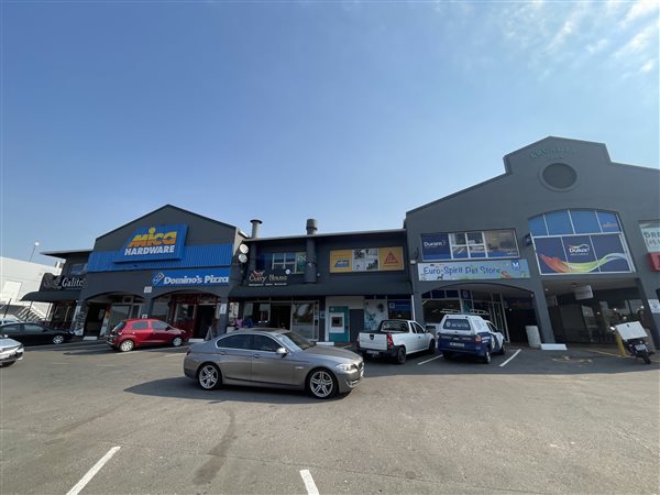 243  m² Retail Space