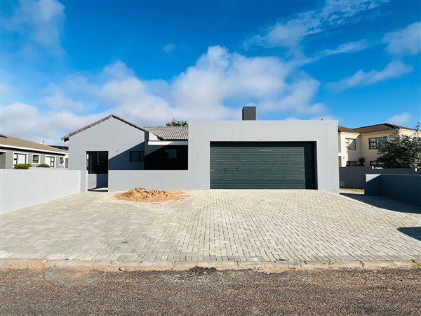 3 Bedroom House 3 Bedroom House