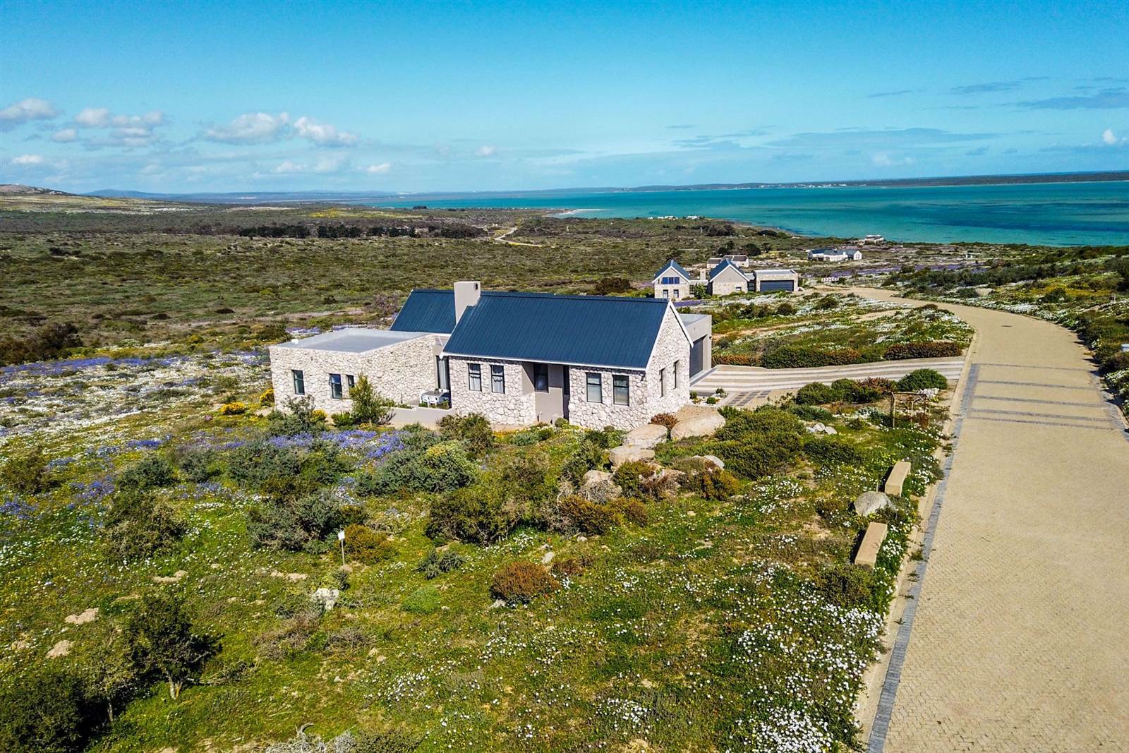 615 m² Land available in Langebaan photo number 10