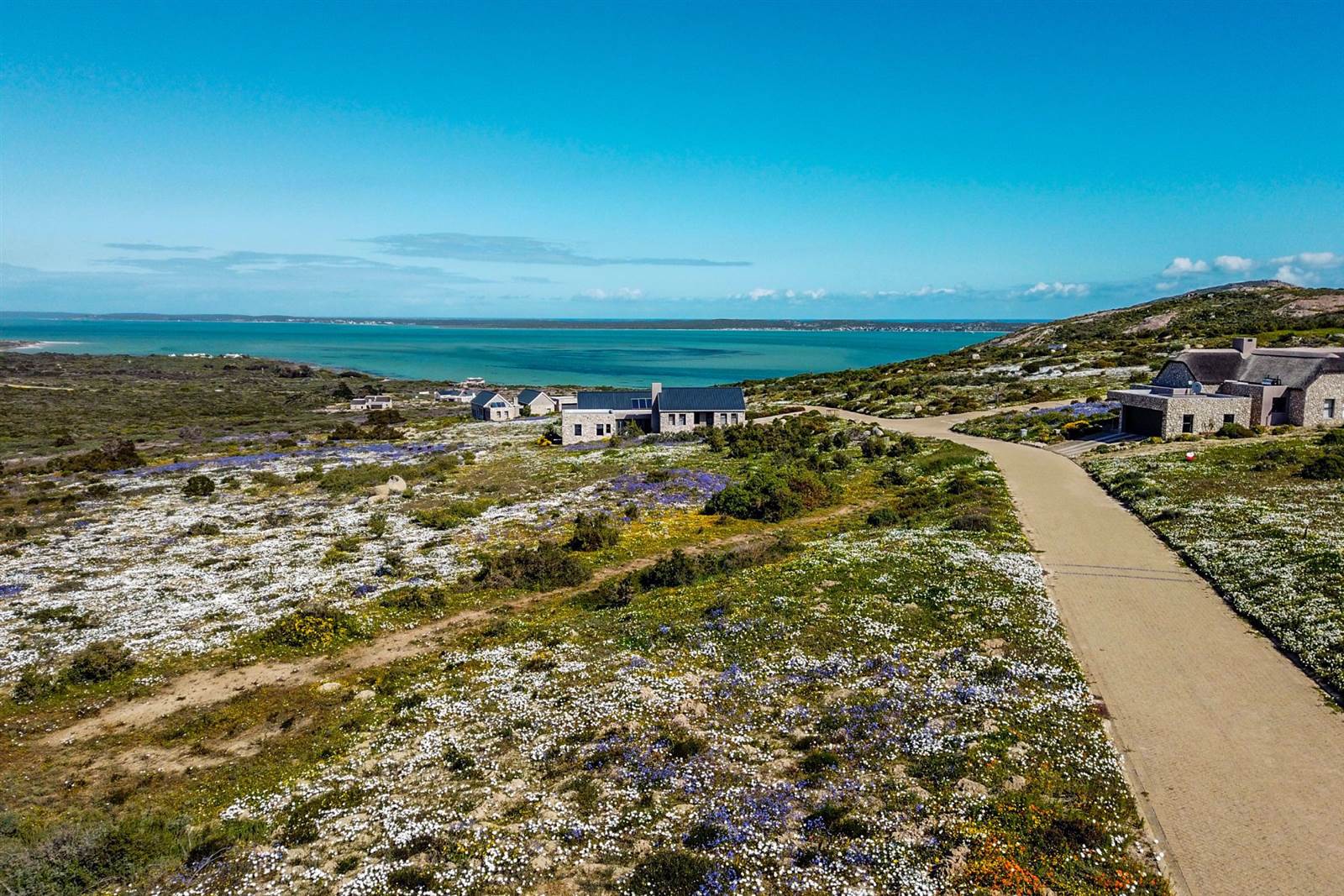 615 m² Land available in Langebaan photo number 8