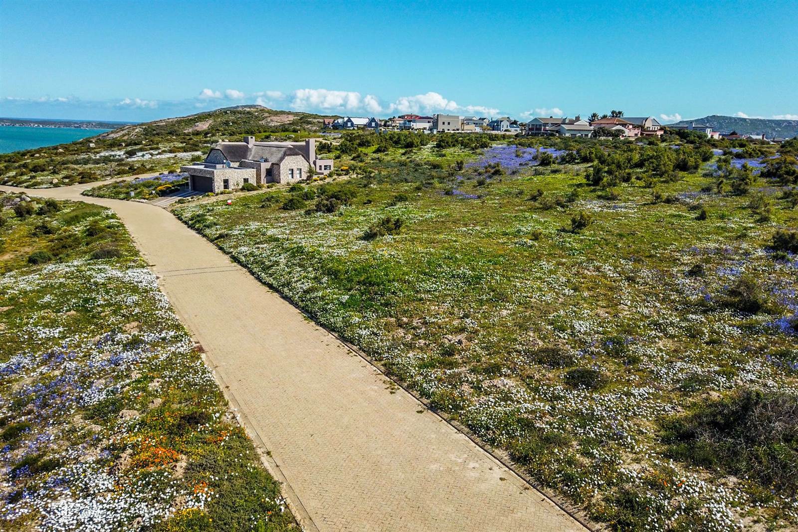 615 m² Land available in Langebaan photo number 2