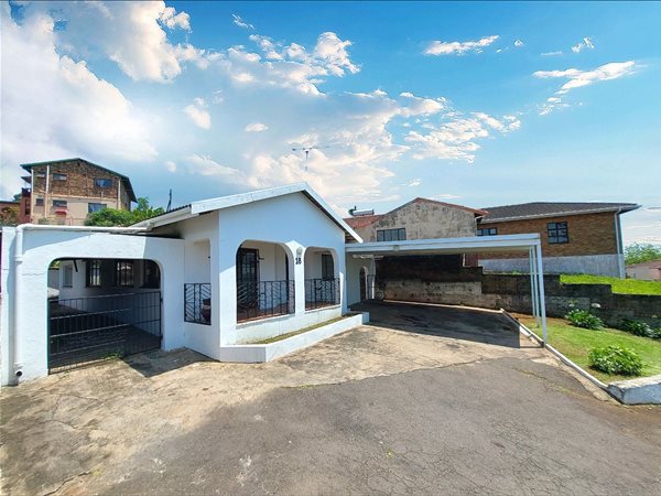 3 Bed House in Stanger Manor