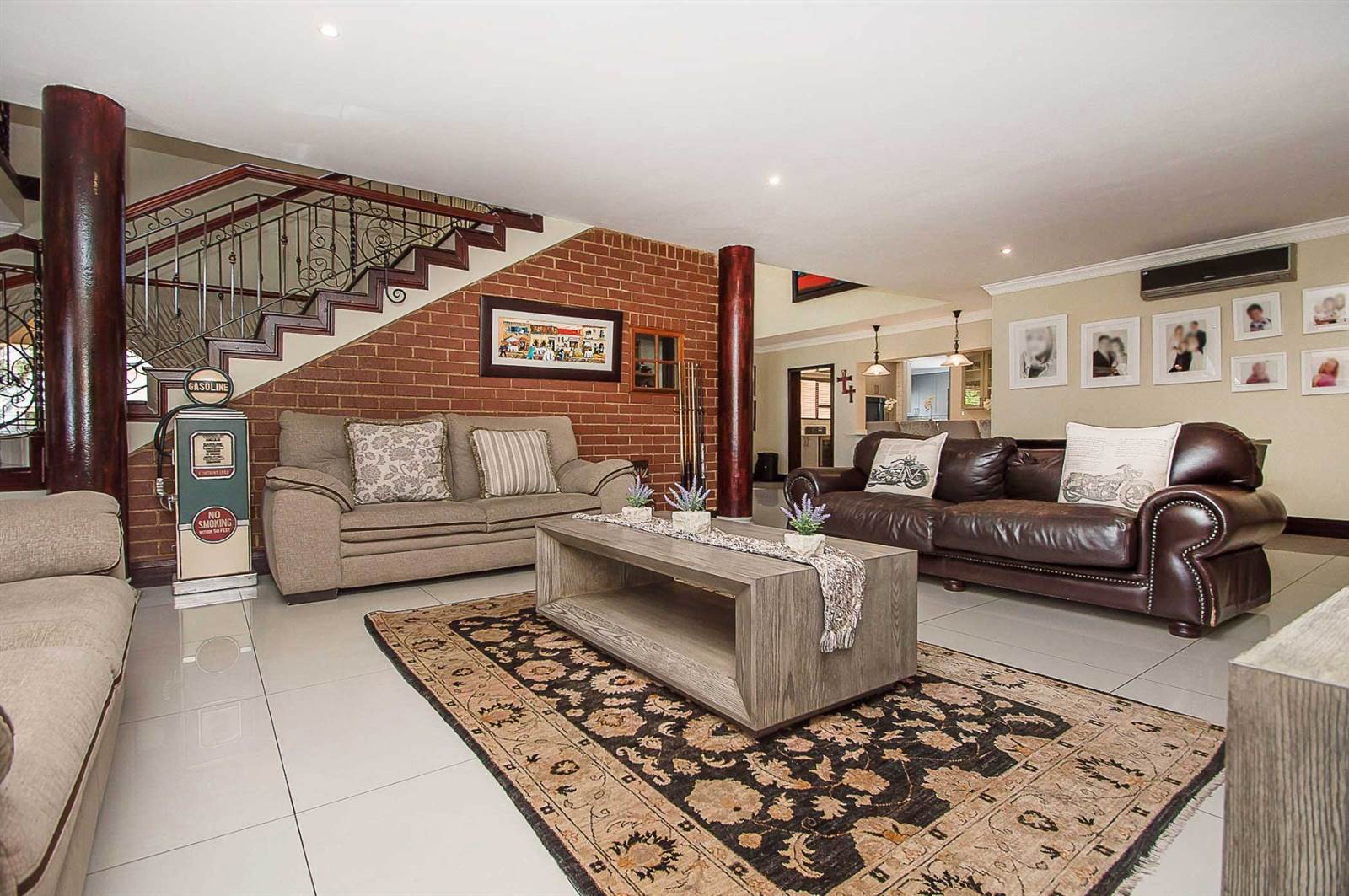 4 Bed House in Ruimsig photo number 5