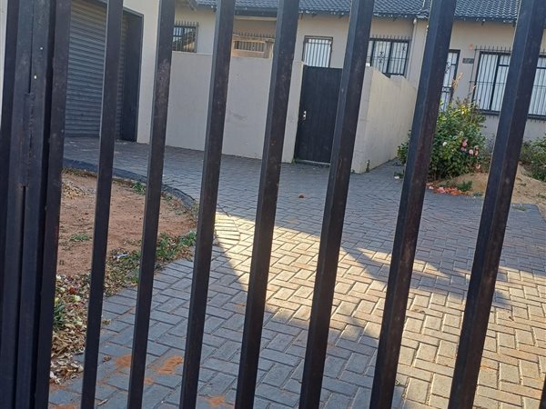 3 Bedroom House 3 Bedroom House