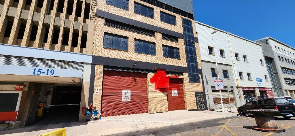 800  m² Commercial space in Durban CBD photo number 2
