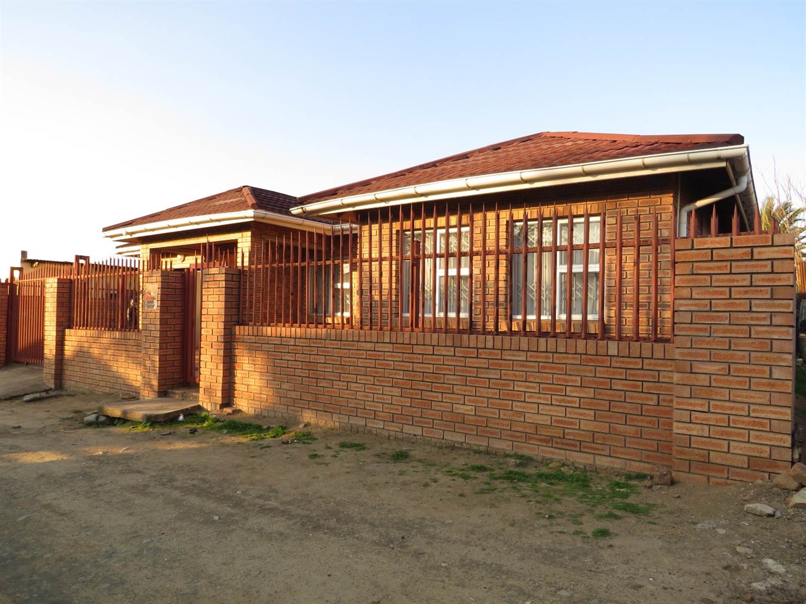 2 Bed House in Mlungisi photo number 27
