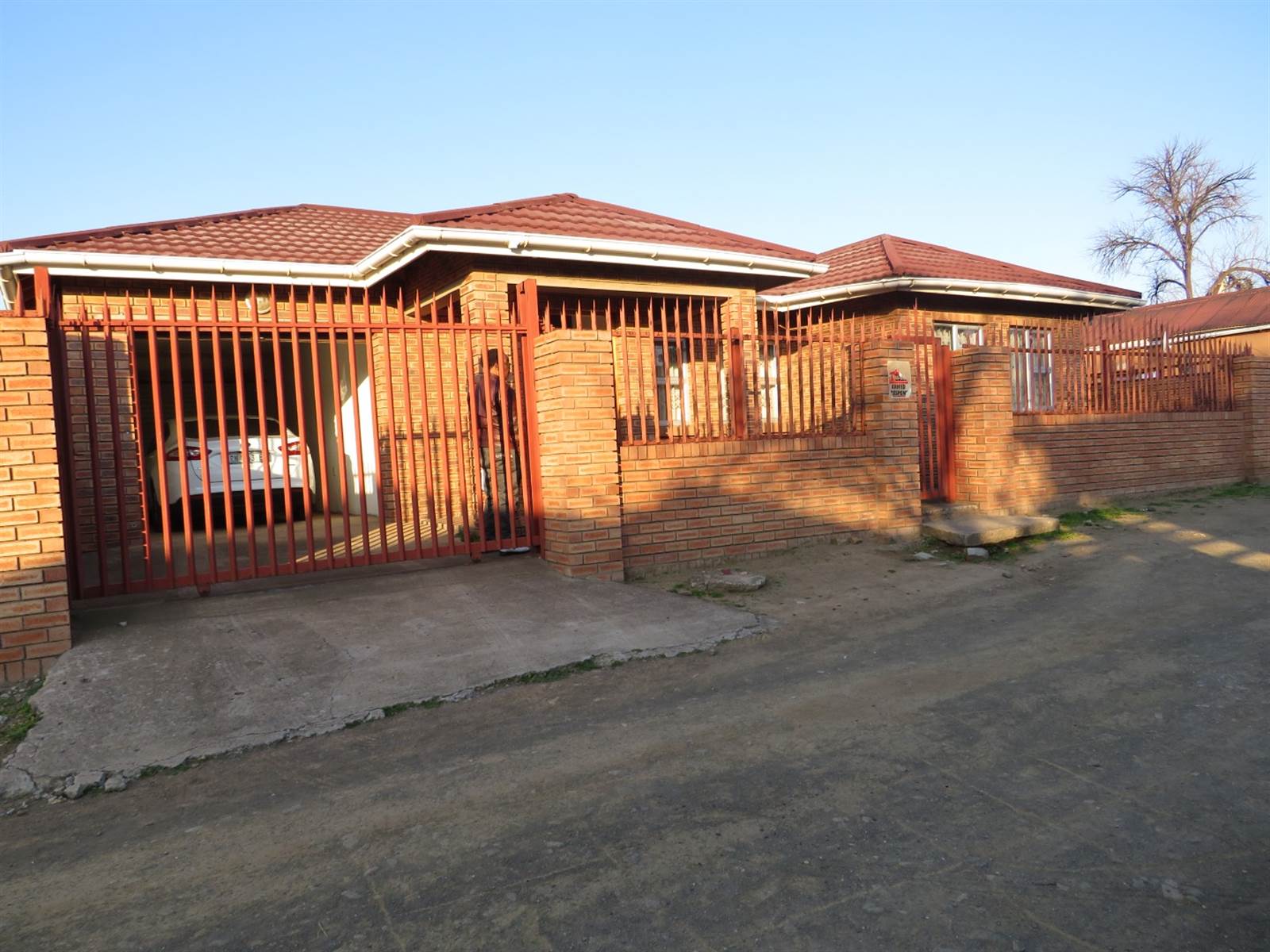2 Bed House in Mlungisi photo number 26