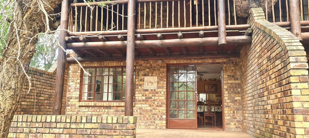 9 Bed House in Marloth Park photo number 4