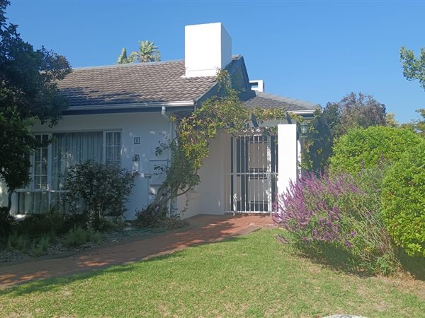 4 Bedroom House 4 Bedroom House