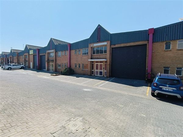 426  m² Industrial space