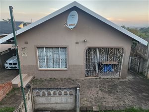 3 Bed House in Bombay Heights