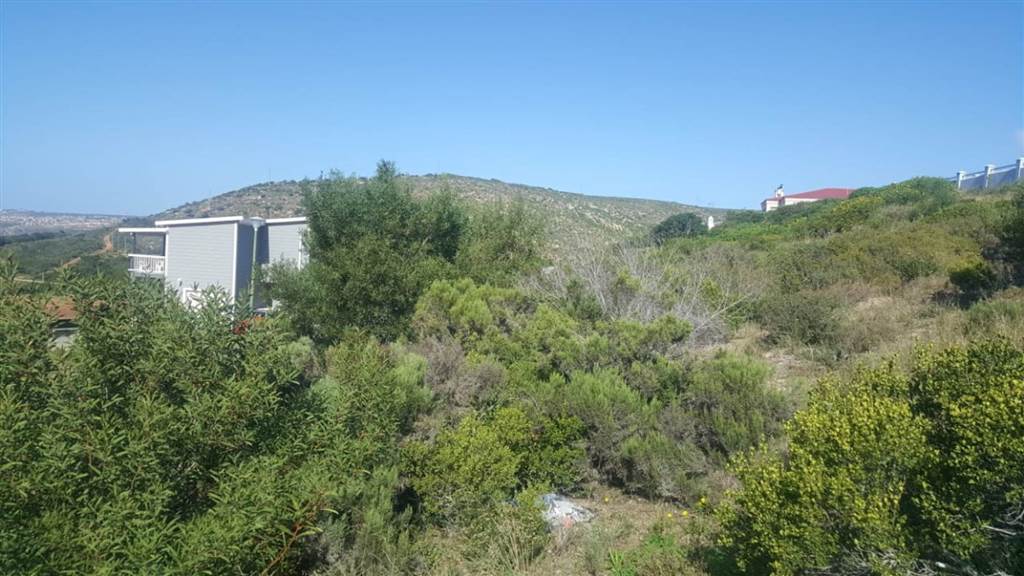 973 m² Land available in Island View photo number 2