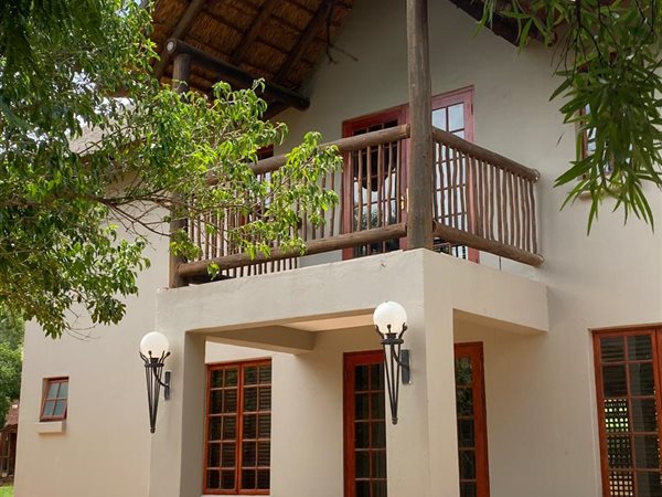 2 Bedroom House 2 Bedroom House