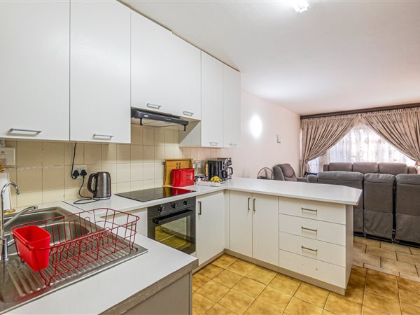 2 Bedroom Townhouse