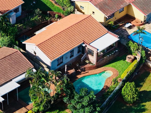 3 Bedroom House 3 Bedroom House