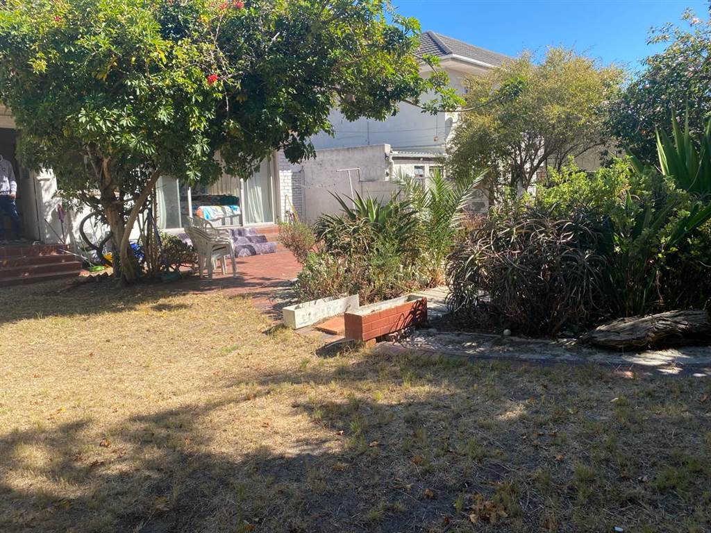 4 Bed House in Rondebosch photo number 24