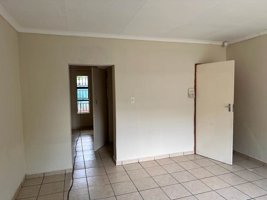 3 Bed House in Bo Dorp photo number 22