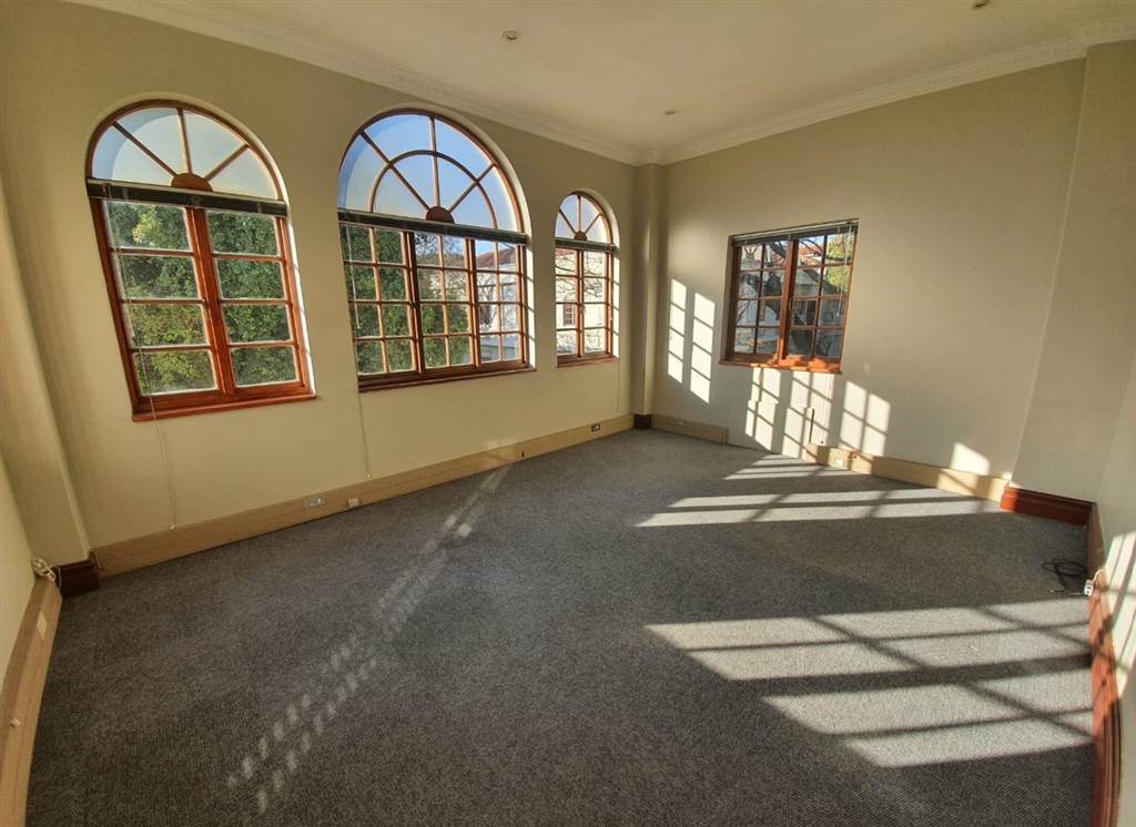 226  m² Commercial space in Rivonia photo number 7