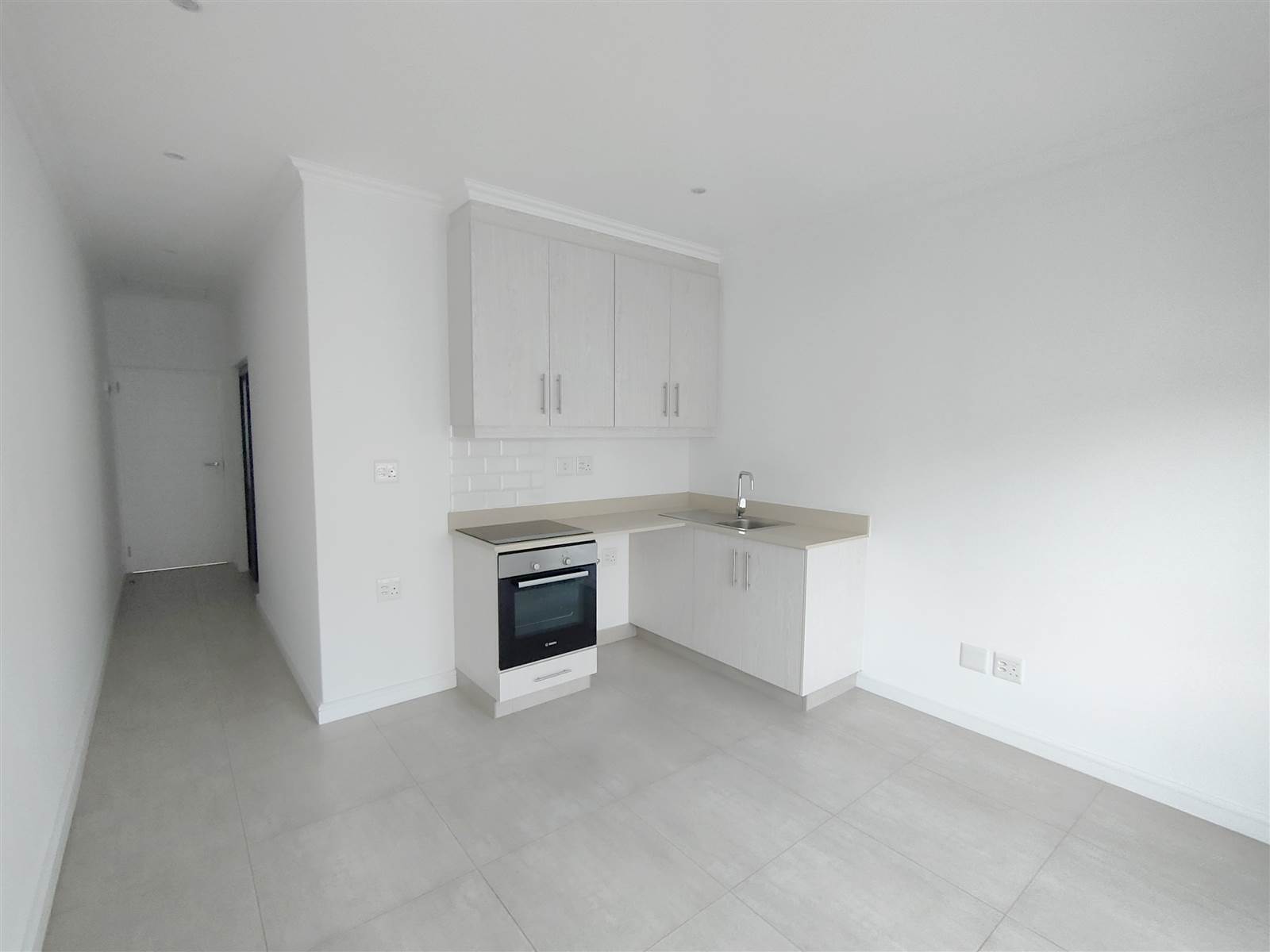 1 Bed Apartment in Emberton Estate photo number 2
