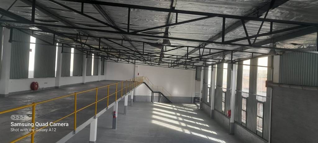 1000  m² Industrial space in Jacobs photo number 7