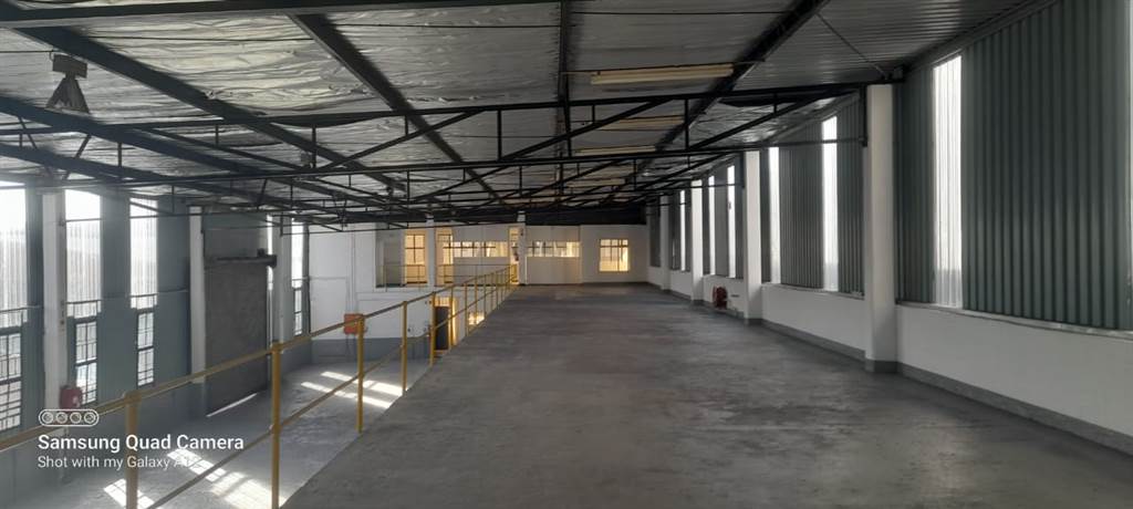 1000  m² Industrial space in Jacobs photo number 6